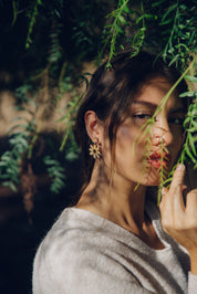 SMALL DAISY DROP EARRINGS | LANI