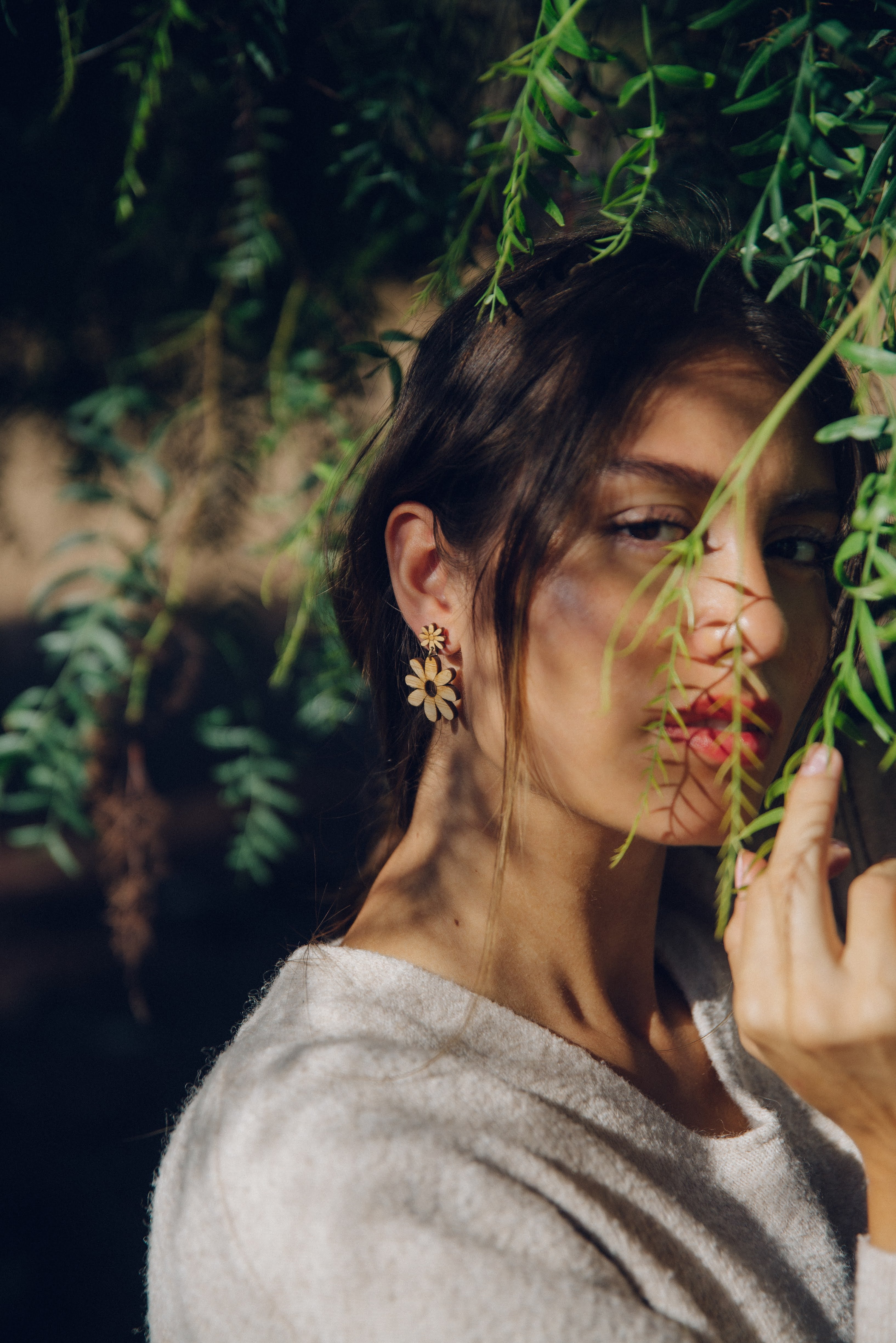 SMALL DAISY DROP EARRINGS | LANI