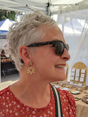 SMALL DAISY DROP EARRINGS | LANI