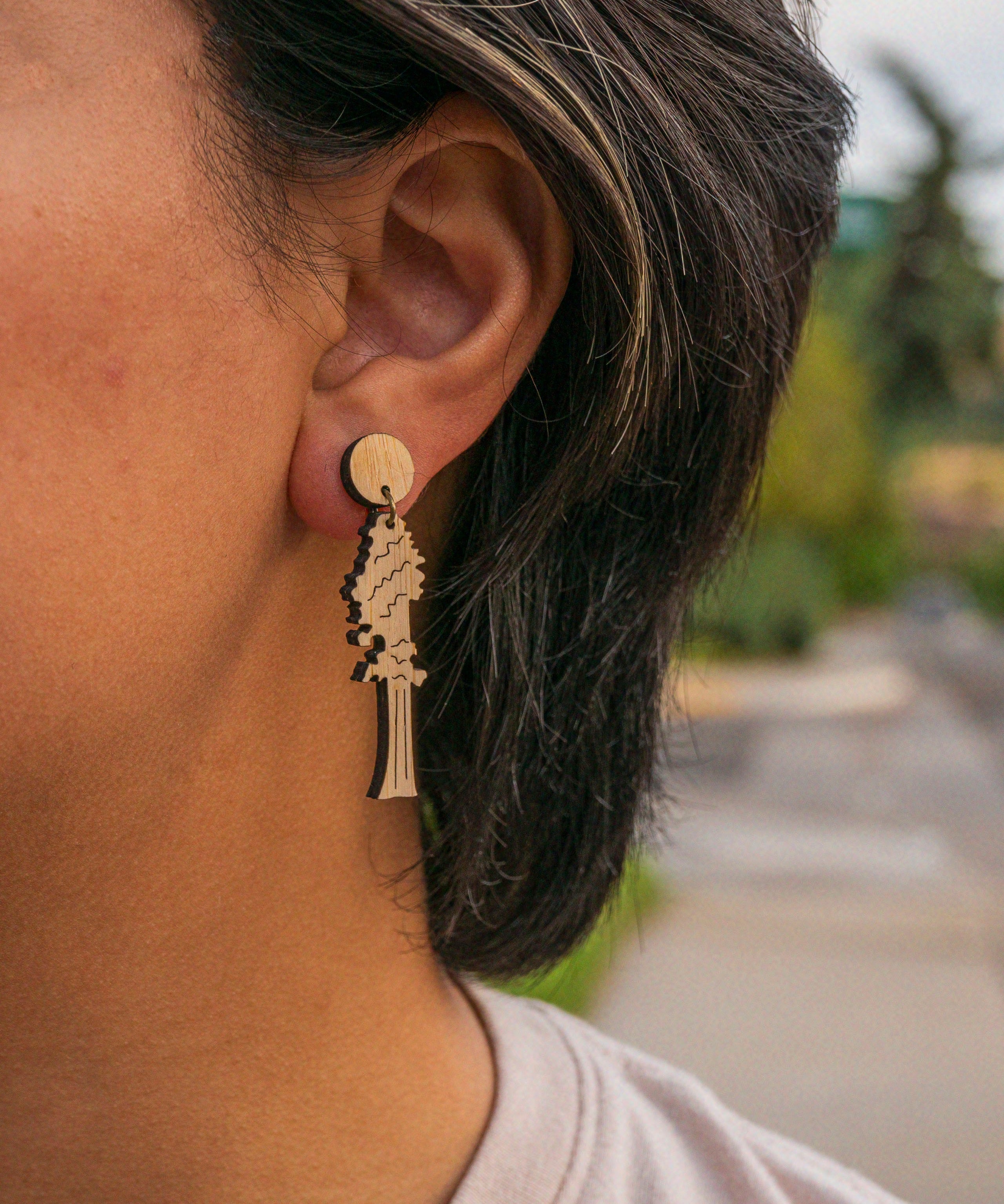 sequoia-dangle-earring-sustainable-gift.jpg